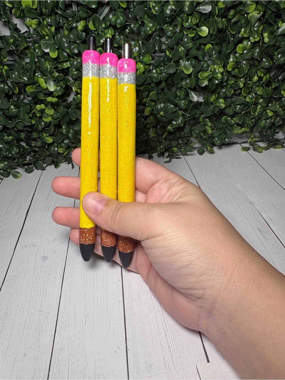 Glitter pens pencil themed